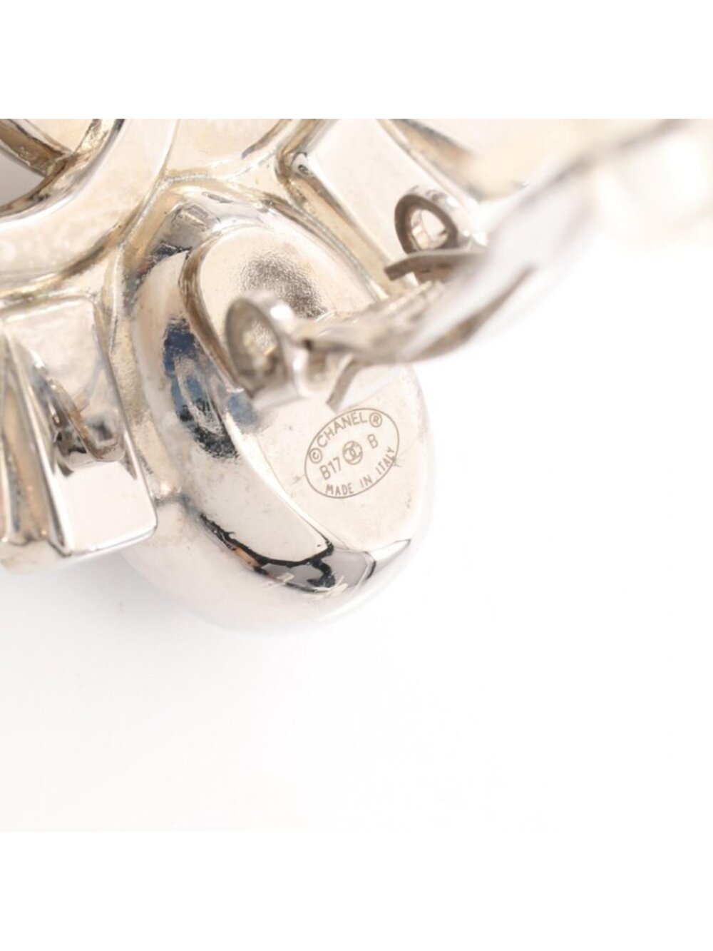 Chanel Earrings CC Logo Stainless Steel - Picture 3 of 5